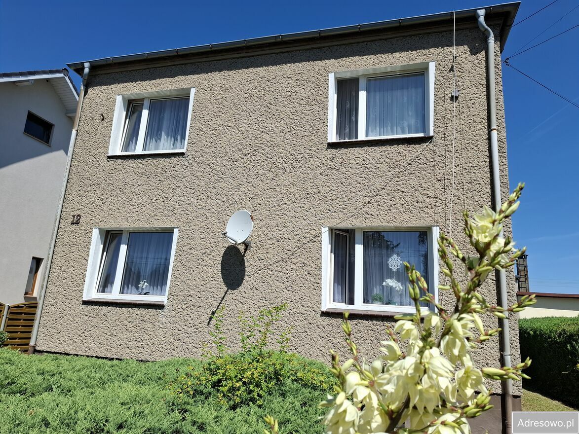 dom wolnostojący, 5 pokoi Kochanowice, ul. Wolności. Zdjęcie 1