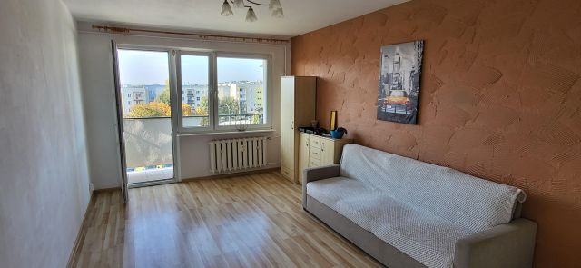 Mieszkanie 2-pokojowe Ostrowiec Świętokrzyski Rosochy, os. Rosochy. Zdjęcie 1