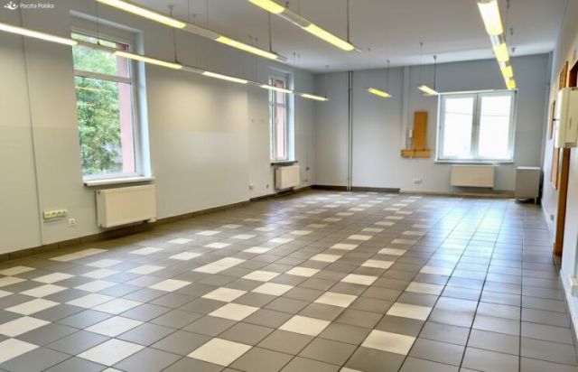 Lokal Chorzów, pl. Ludwika Waryńskiego. Zdjęcie 5