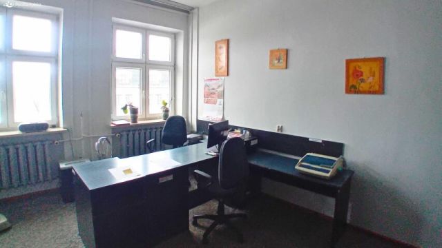Lokal Miechów, pl. Kościuszki. Zdjęcie 2