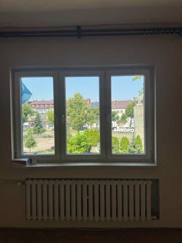 Mieszkanie 2-pokojowe Annopol, ul. Rynek. Zdjęcie 1