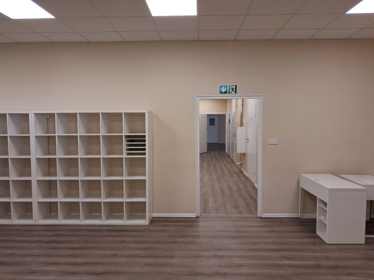 Biuro Warszawa Śródmieście, ul. Czerniakowska. Zdjęcie 4