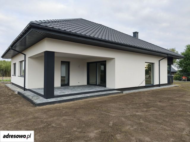 dom wolnostojący, 4 pokoje Walendów. Zdjęcie 1