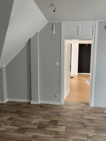 siedlisko, 7 pokoi Trzebniów Podgaj, Podgajowa. Zdjęcie 10