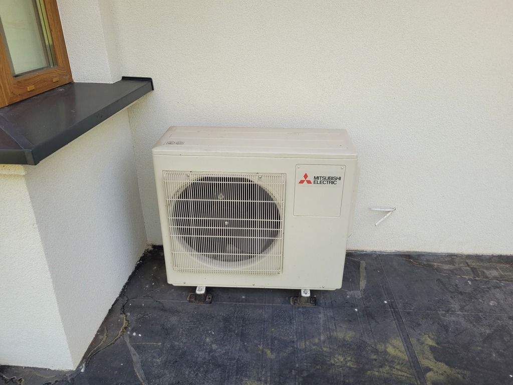 dom wolnostojący, 5 pokoi Złotokłos. Zdjęcie 36