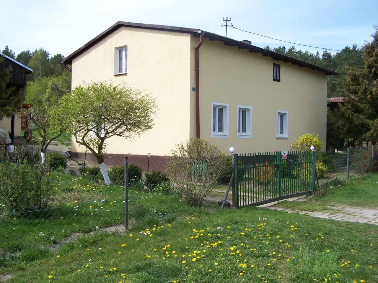 dom wolnostojący, 3 pokoje Zgierz