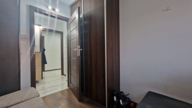 Mieszkanie 4-pokojowe Toruń Mokre, ul. Młodzieżowa. Zdjęcie 2