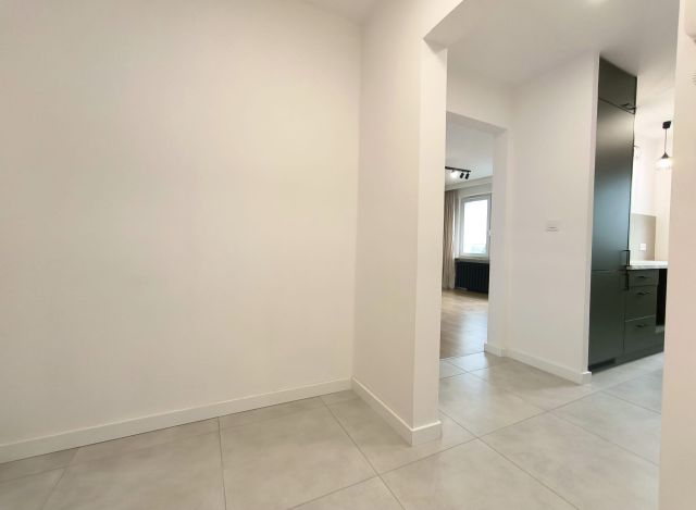 Mieszkanie 2-pokojowe Częstochowa Tysiąclecie, al. Aleja Armii Krajowej. Zdjęcie 5