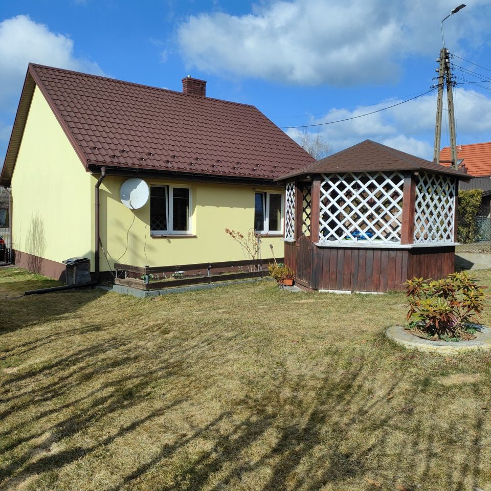 dom wolnostojący, 3 pokoje Wyszków Centrum. Zdjęcie 2