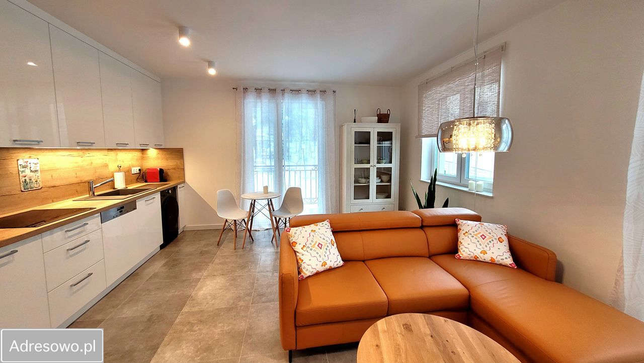 Mieszkanie 3-pokojowe Bielsko-Biała Śródmieście, ul. Jana Sobieskiego. Zdjęcie 12