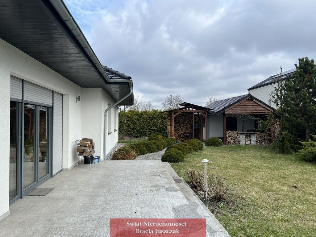 dom wolnostojący, 4 pokoje Smardzów. Zdjęcie 16