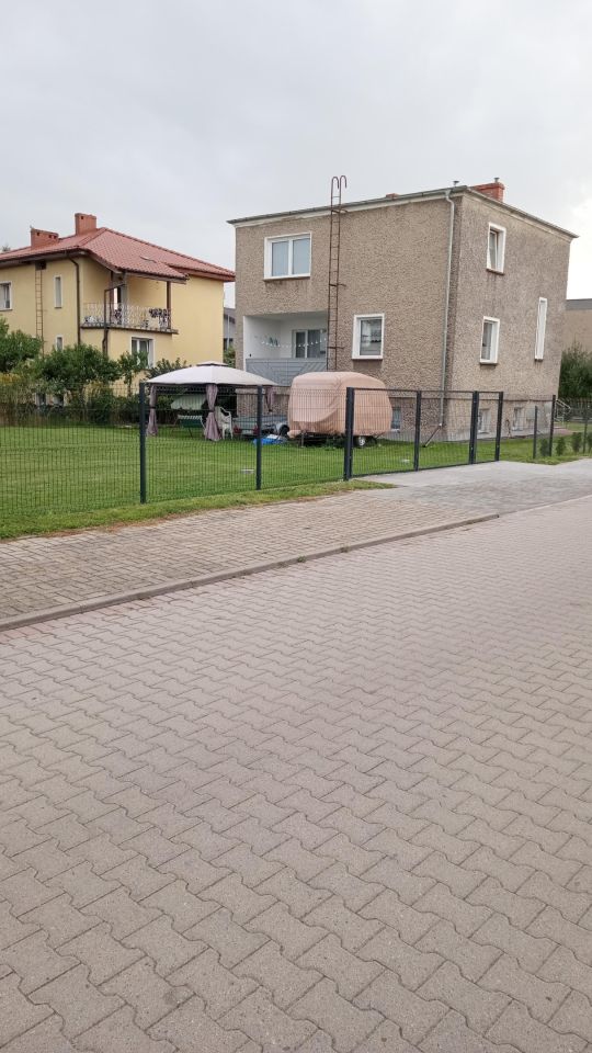 dom wolnostojący, 4 pokoje Oława Górnik, ul. Konstantego Ildefonsa Gałczyńskiego. Zdjęcie 1