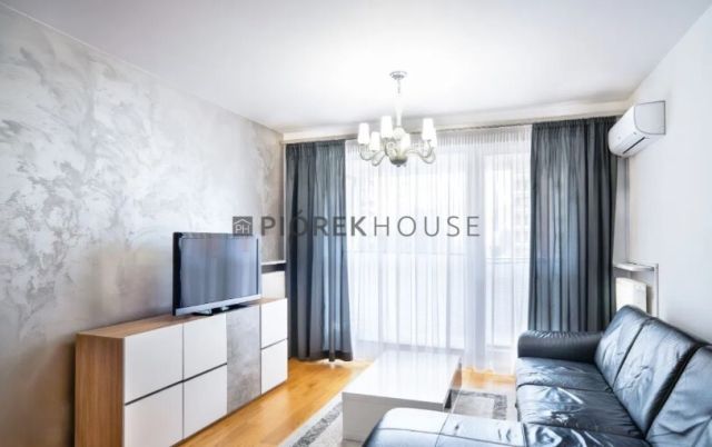 Mieszkanie 2-pokojowe Warszawa Praga-Południe, ul. gen. Tadeusza Bora-Komorowskiego. Zdjęcie 1