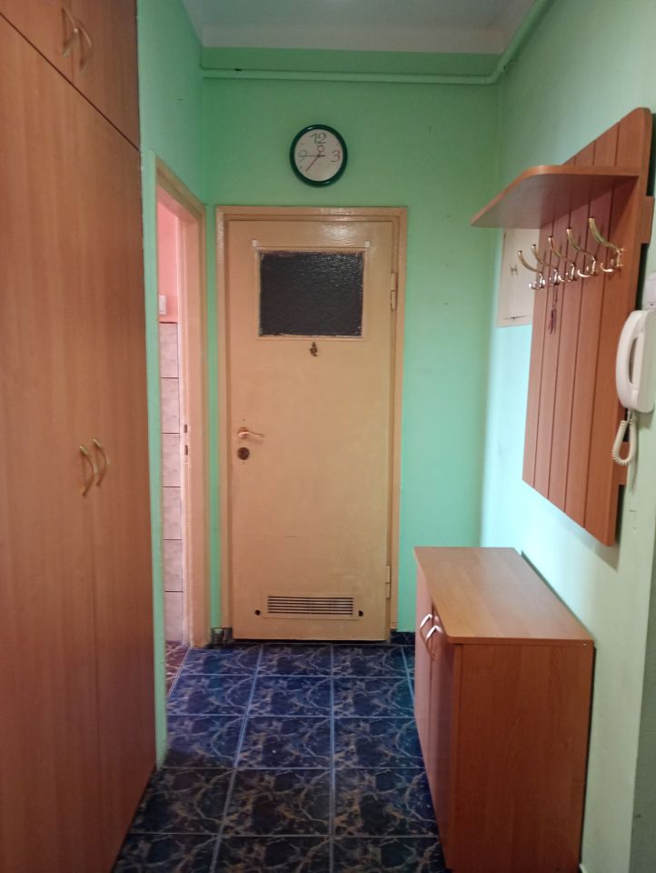 Mieszkanie 2-pokojowe Huta Stara B Osiedle Robotnicze, ul. Adama Mickiewicza. Zdjęcie 1