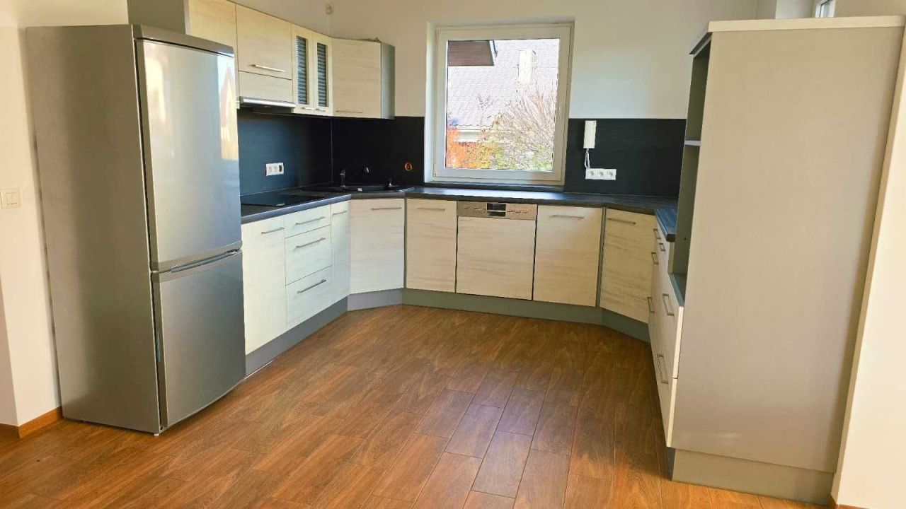 dom wolnostojący, 3 pokoje Nowy Sącz, ul. Grunwaldzka. Zdjęcie 8