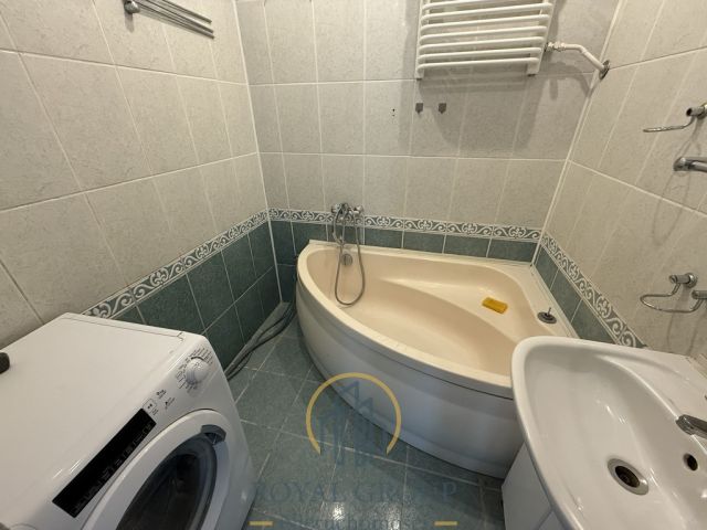 Mieszkanie 5-pokojowe Lublin, ul. Teodora Leszetyckiego. Zdjęcie 3