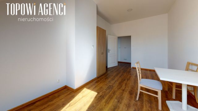 Lokal Stryków, pl. Waleriana Łukasińskiego. Zdjęcie 10