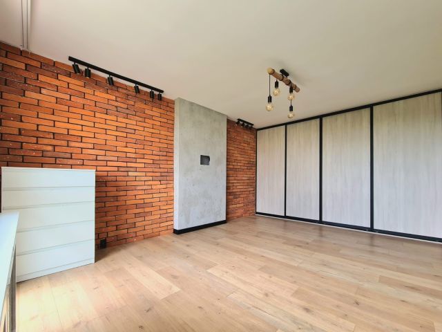 Mieszkanie 2-pokojowe Bielsko-Biała, ul. Cieszyńska. Zdjęcie 1