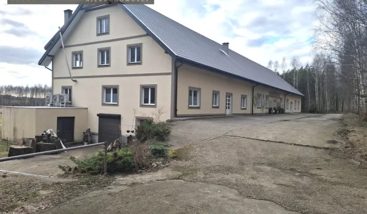 Lokal Smolajny