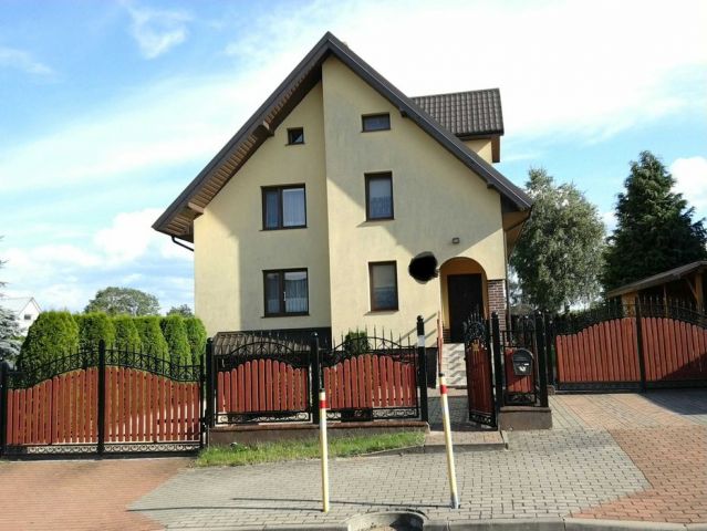 dom wolnostojący Krzywe. Zdjęcie 1