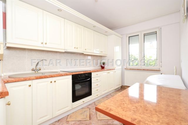 Mieszkanie 3-pokojowe Lubin. Zdjęcie 5