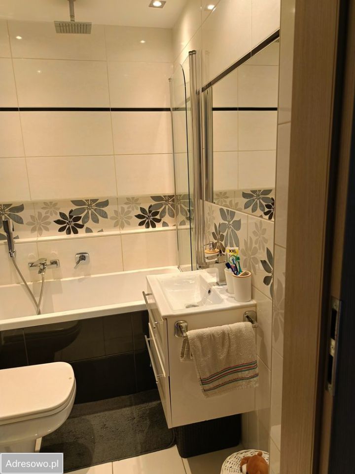 Mieszkanie 2-pokojowe Częstochowa Tysiąclecie, al. Aleja Armii Krajowej. Zdjęcie 14