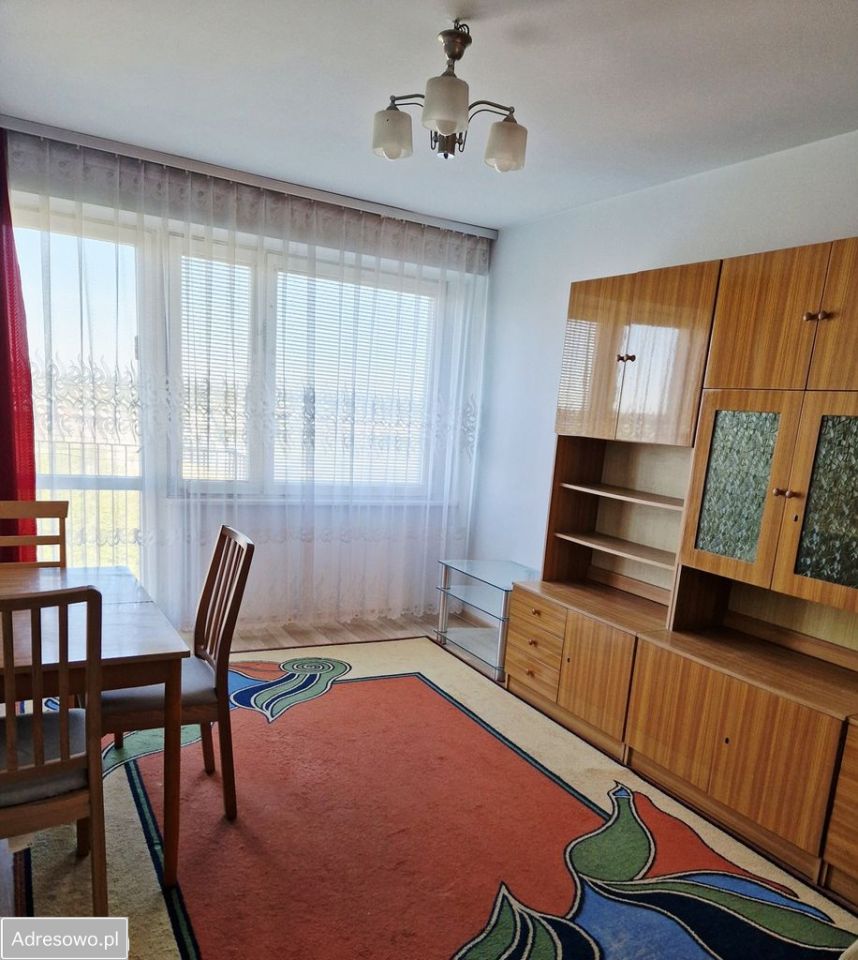 Mieszkanie 3-pokojowe Tomaszów Mazowiecki Niebrów, ul. Romualda Mielczarskiego. Zdjęcie 1