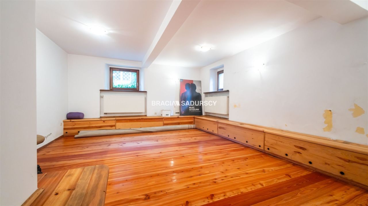 dom wolnostojący, 13 pokoi Kraków Prądnik Czerwony, ul. Pocieszka. Zdjęcie 17