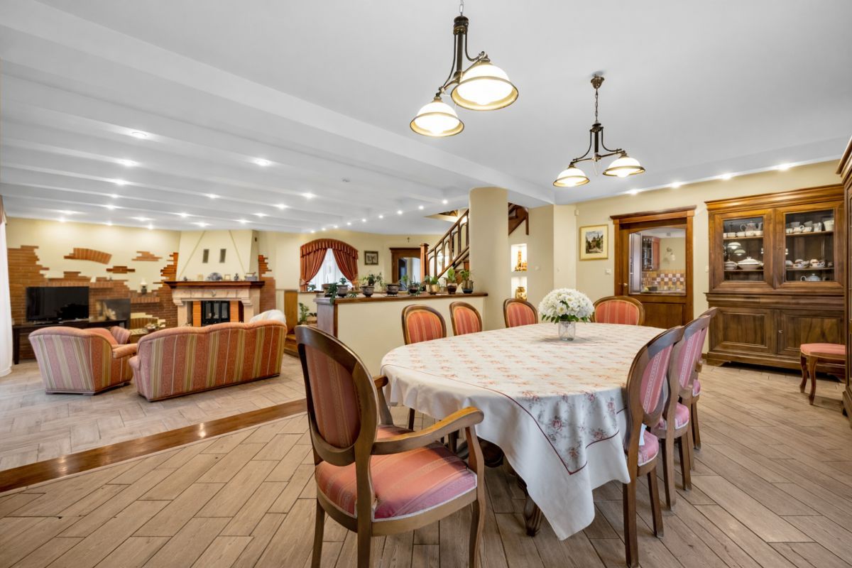 dom wolnostojący, 6 pokoi Piastów, ul. Orła Białego. Zdjęcie 5