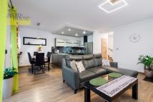 dom szeregowy, 4 pokoje Tarnowskie Góry, ul. Nowa