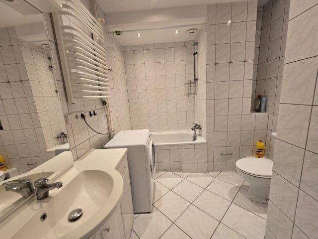 Mieszkanie 2-pokojowe Rzeszów Baranówka, ul. kpt. Edwarda Brydaka. Zdjęcie 5