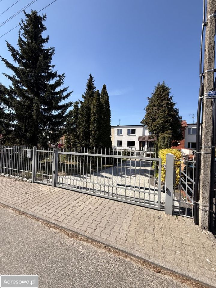 dom szeregowy, 5 pokoi Poznań Świerczewo, ul. Wojciecha Trąmpczyńskiego. Zdjęcie 8