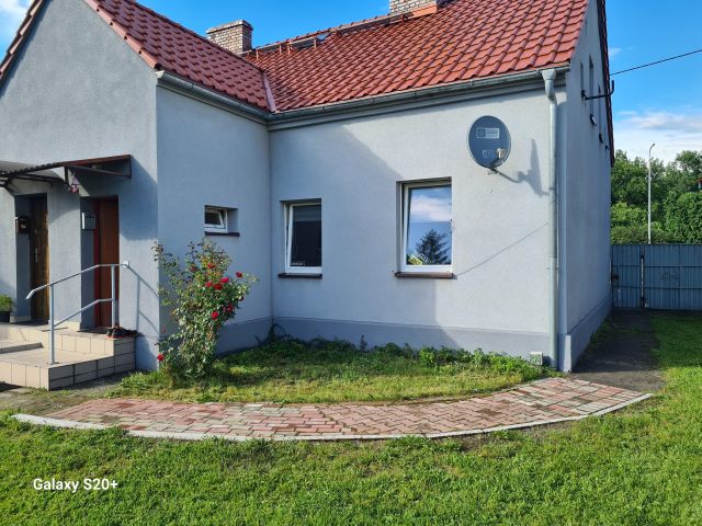 Mieszkanie 3-pokojowe Gozdnica, ul. 3 Maja. Zdjęcie 1