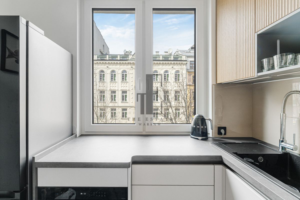 Mieszkanie 2-pokojowe Warszawa Śródmieście, ul. Chmielna. Zdjęcie 12