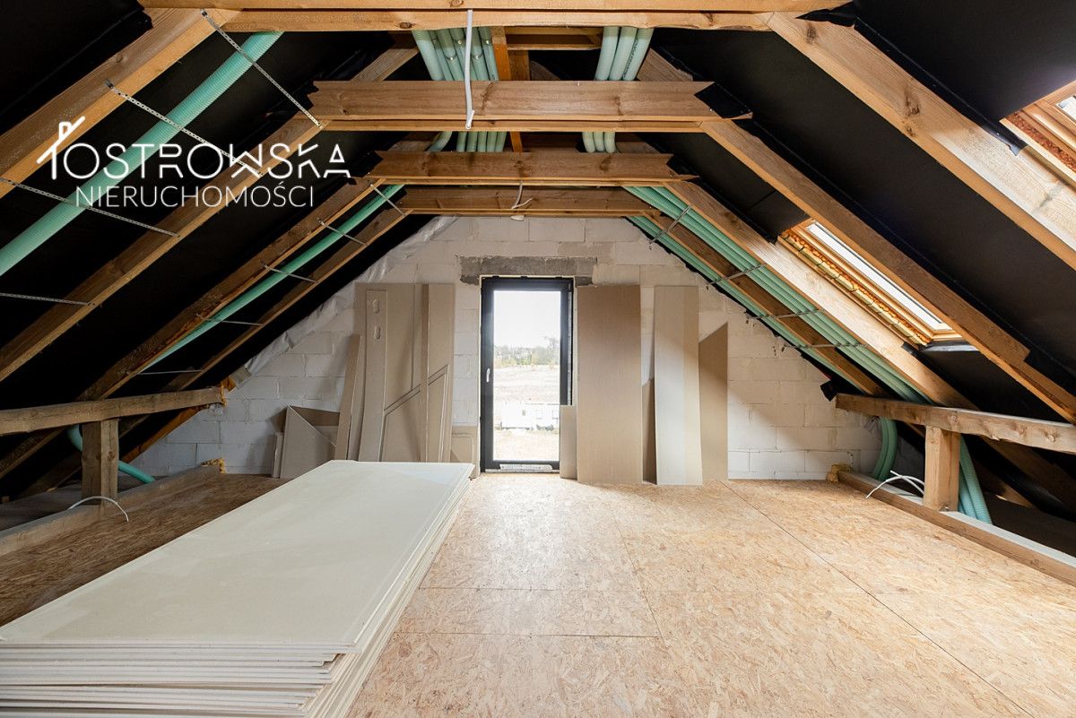 dom wolnostojący, 6 pokoi Glinianka. Zdjęcie 12