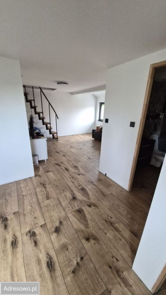 Mieszkanie 7-pokojowe Dzierżoniów, ul. Adama Asnyka. Zdjęcie 19