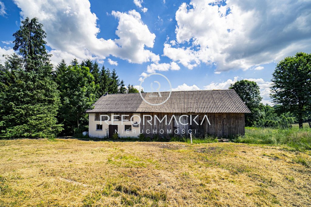 dom wolnostojący, 2 pokoje Jawornik Ruski. Zdjęcie 4