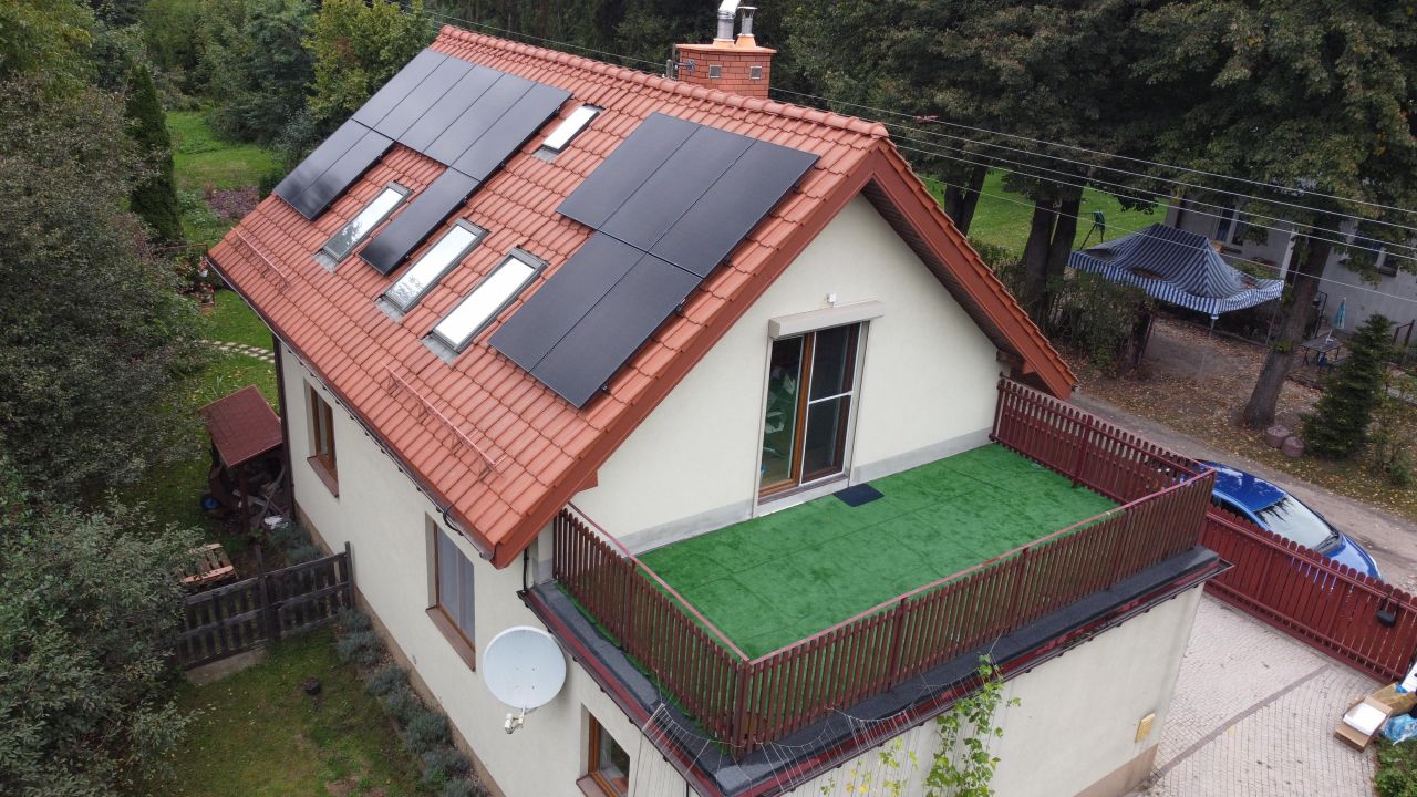 dom wolnostojący, 4 pokoje Justynów, ul. Polna. Zdjęcie 1