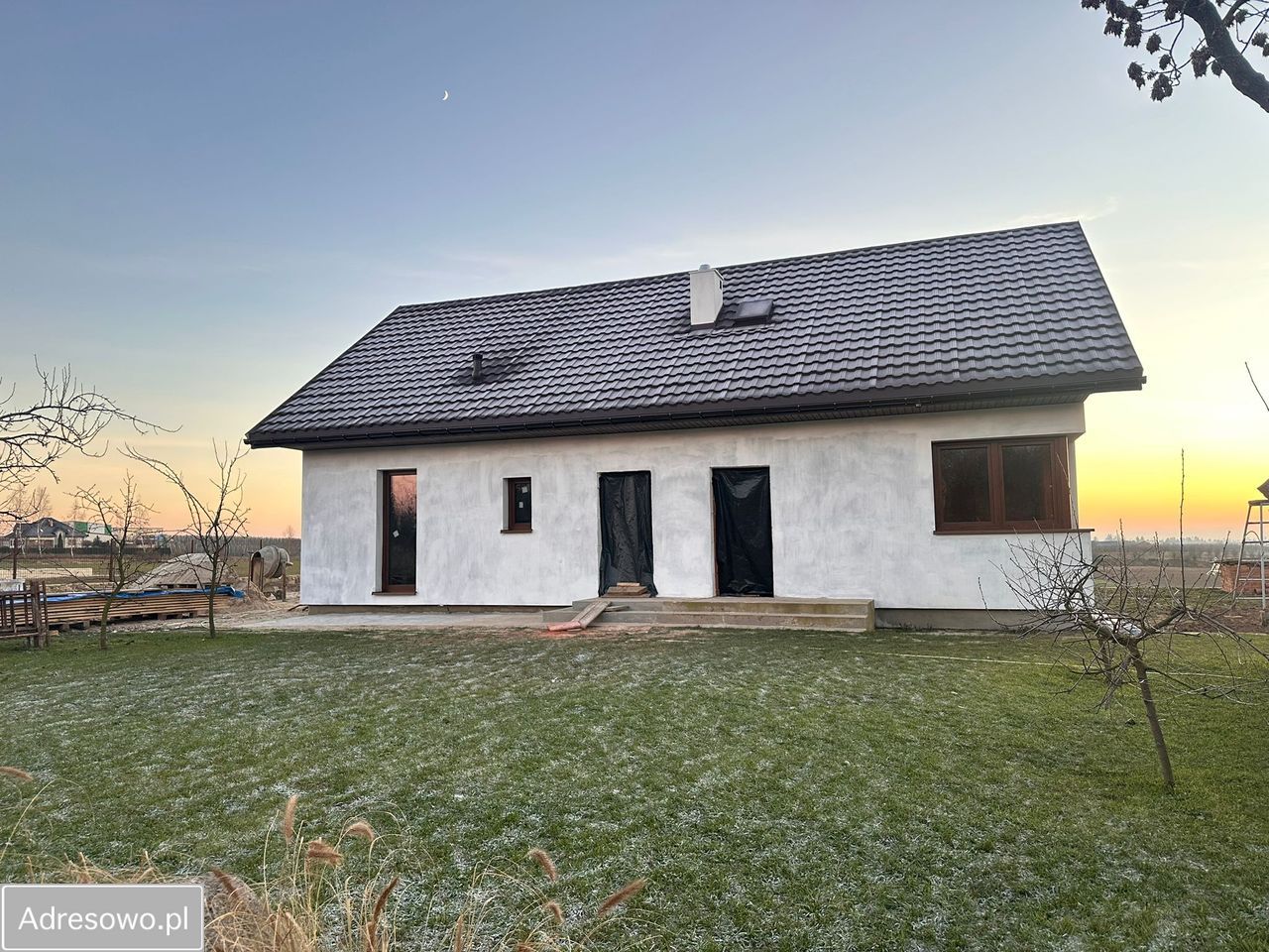 dom wolnostojący, 5 pokoi Brzezie. Zdjęcie 5