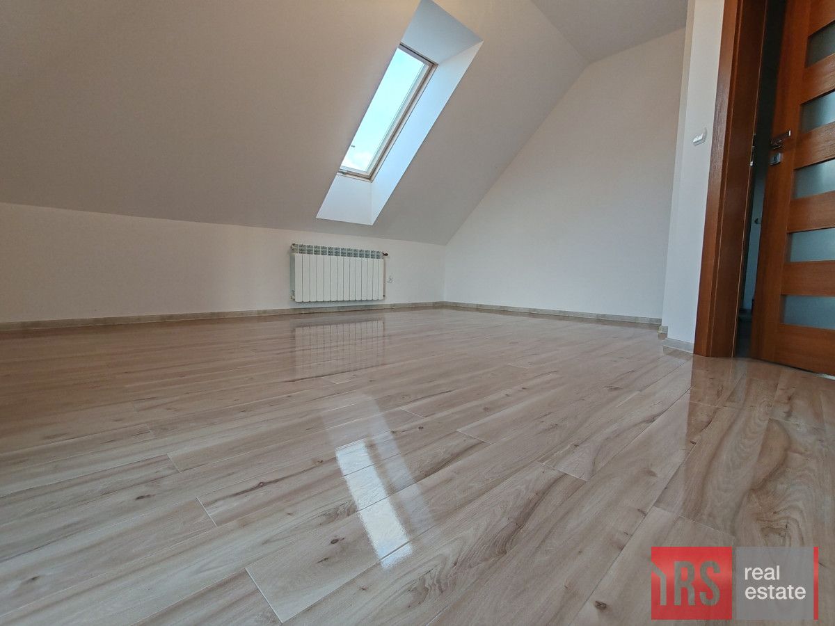 dom wolnostojący, 5 pokoi Budy Słodkowskie. Zdjęcie 11