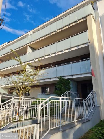 Mieszkanie 3-pokojowe Warszawa Wawer, ul. Mirtowa. Zdjęcie 1