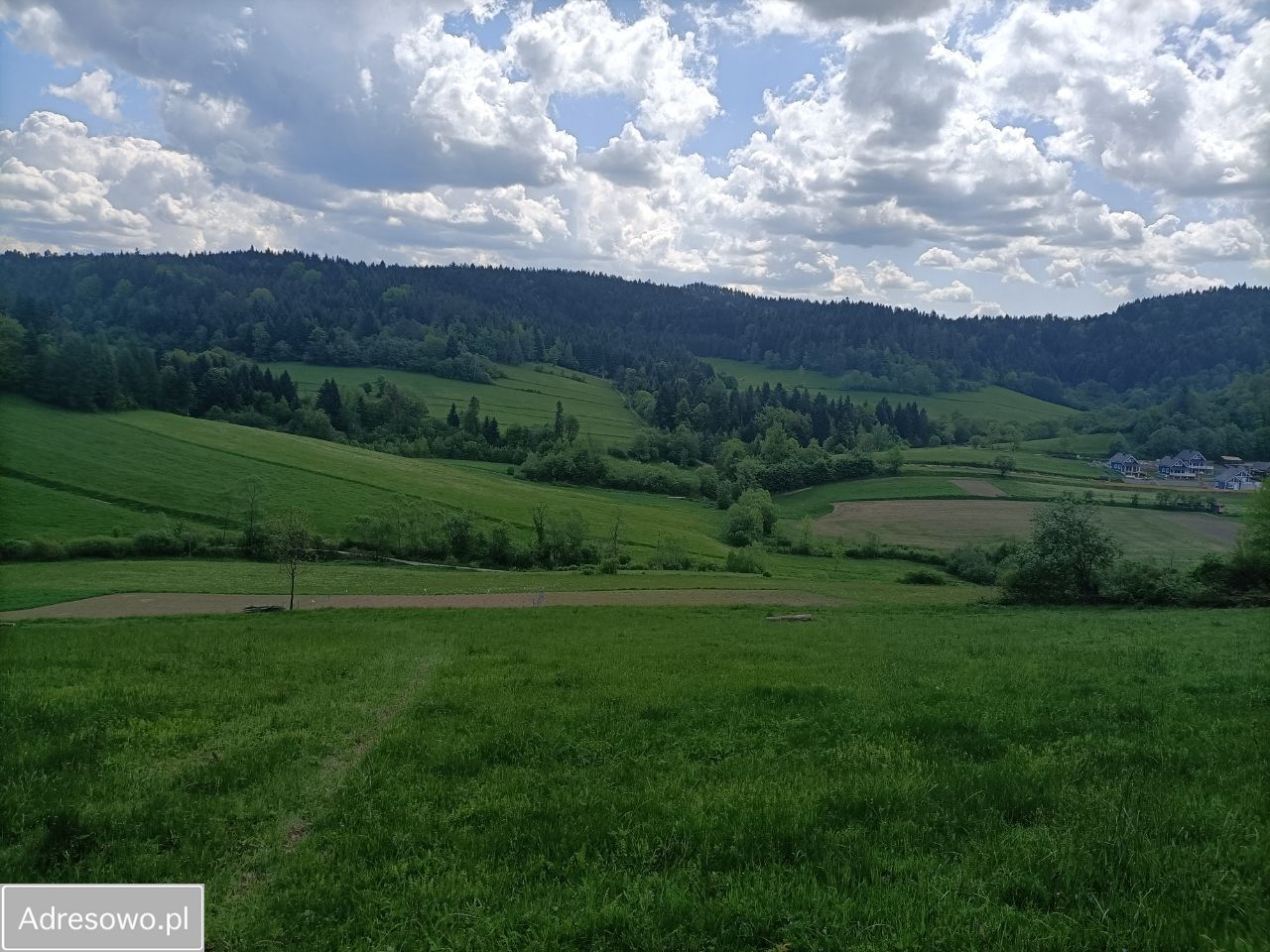 Działka budowlana Zawóz