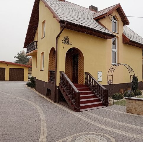 dom wolnostojący, 5 pokoi Jednorożec, Ignacego Paderewskiego. Zdjęcie 1