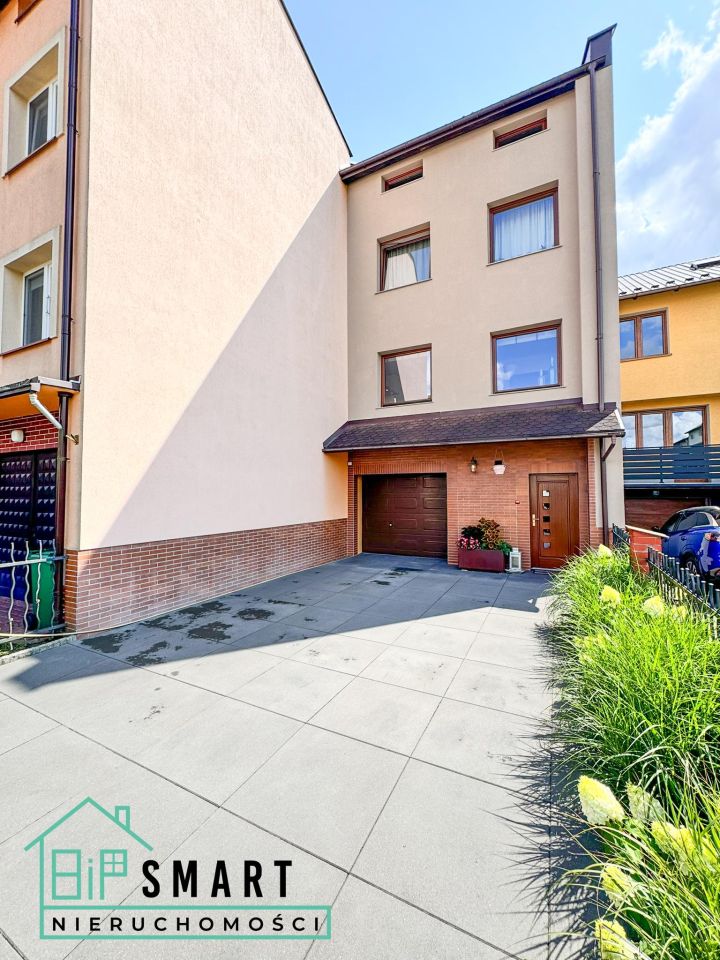 dom szeregowy, 4 pokoje Stalowa Wola, ul. Melchiora Wańkowicza