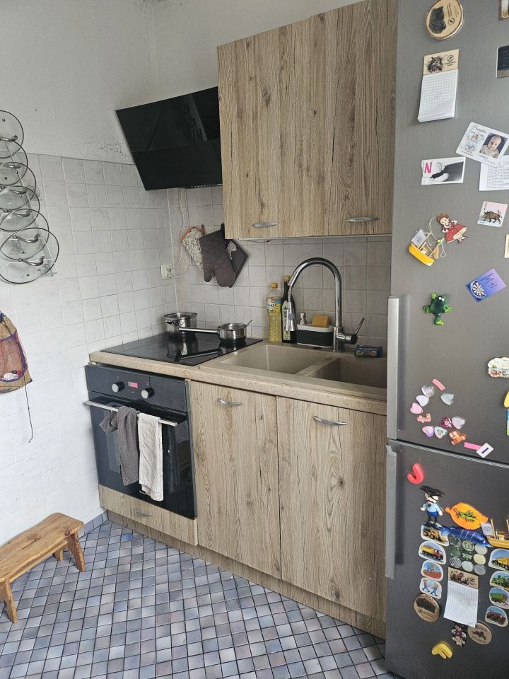 Mieszkanie 3-pokojowe Staszyce. Zdjęcie 2