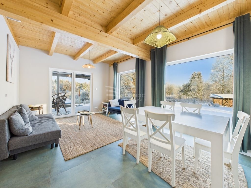 dom wolnostojący, 4 pokoje Warkałki. Zdjęcie 2