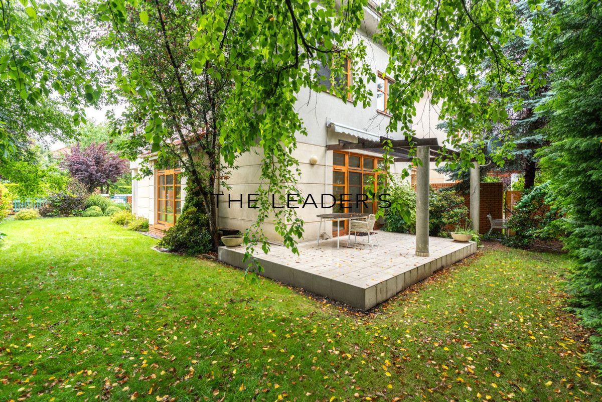 bliźniak, 5 pokoi Bielawa