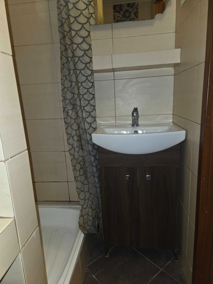 Mieszkanie 2-pokojowe Wałbrzych Podzamcze. Zdjęcie 2