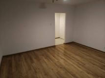 Mieszkanie 3-pokojowe Kalisz Kaliniec. Zdjęcie 4