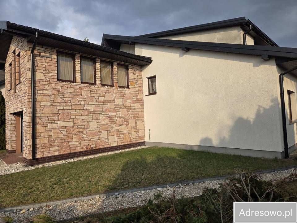 dom wolnostojący, 7 pokoi Przedbórz, ul. Piotrkowska. Zdjęcie 11